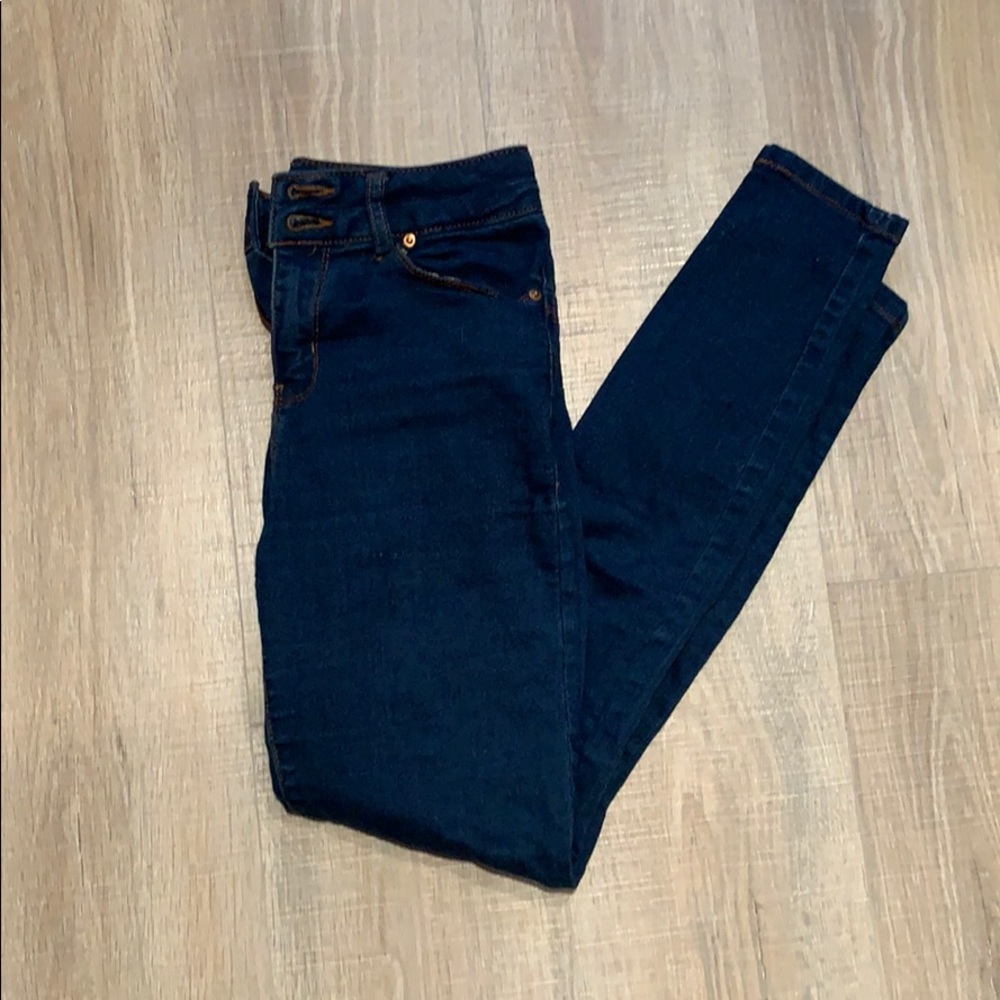 Fashion Nova Size 5 Jeans